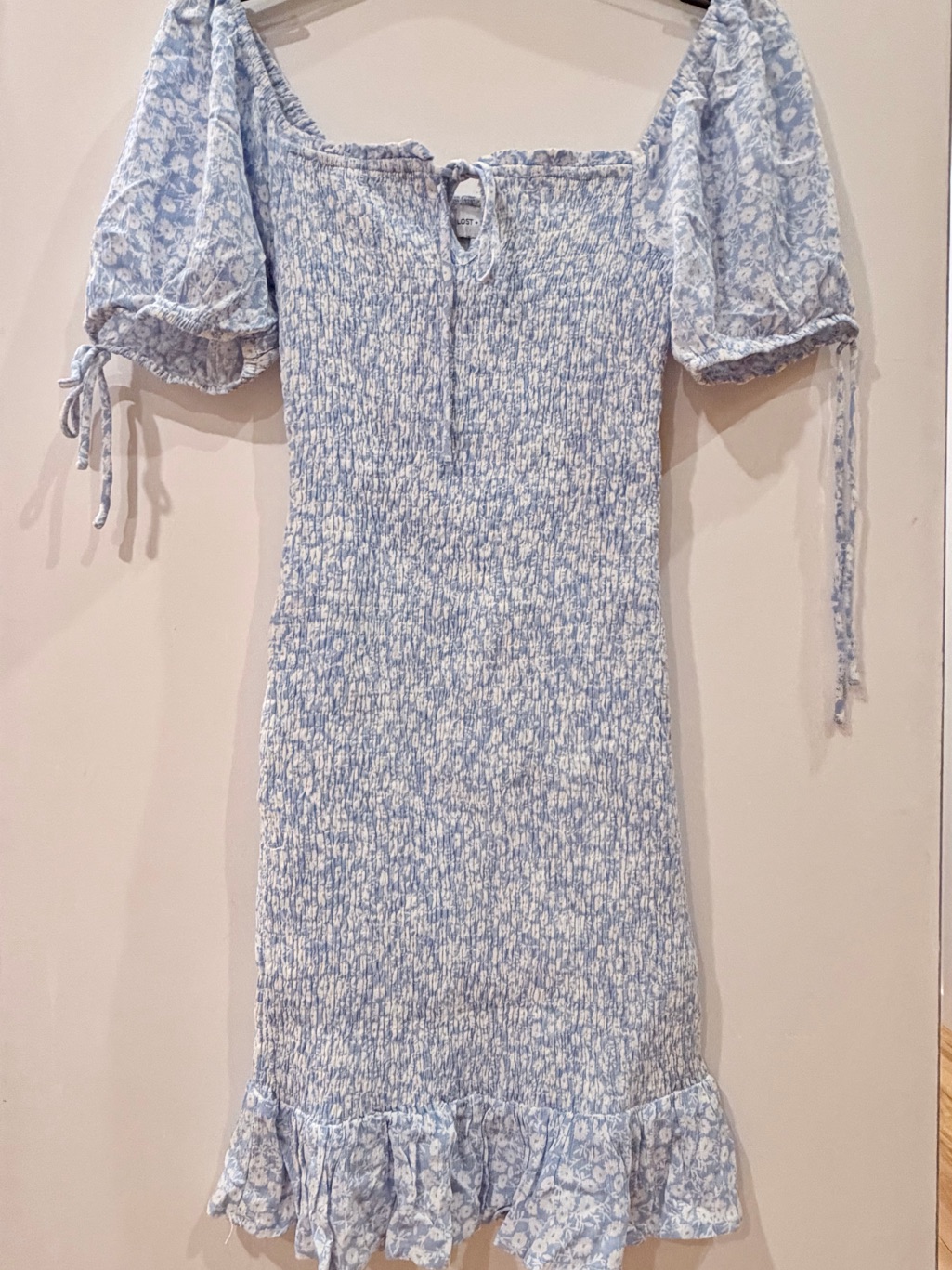 Lost + Wander Light Blue Floral Smocked Puff-Sleeve Midi Dress